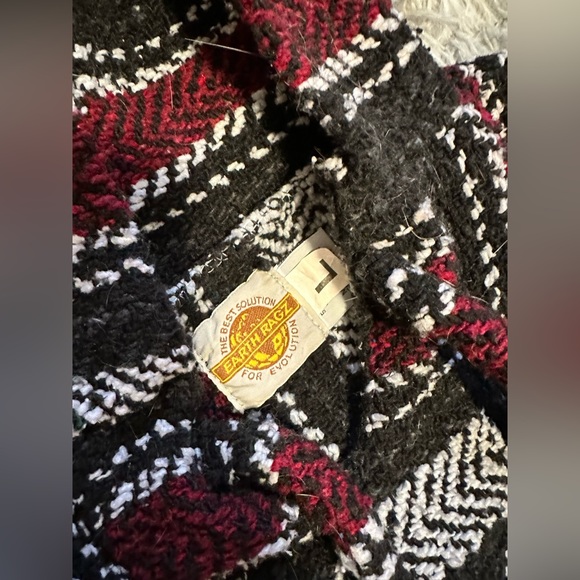 Sweater - Picture 2 of 2